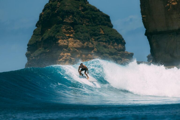 Ekas Lombok surf